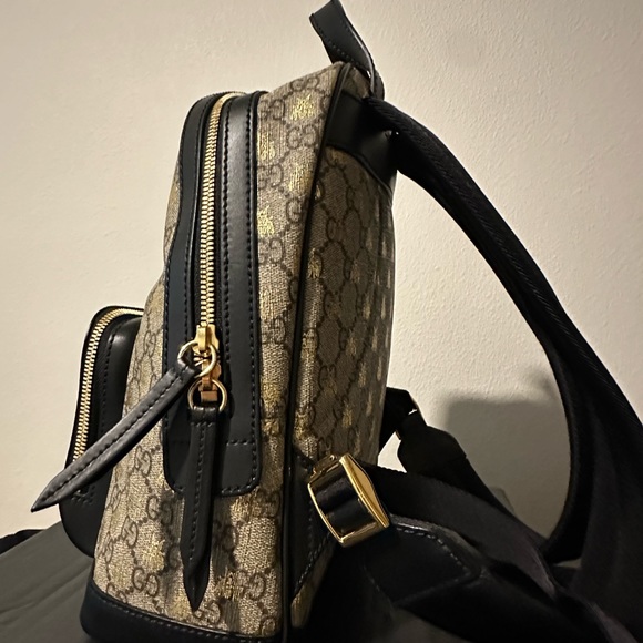Gucci supreme bee backpack - Picture 4 of 7